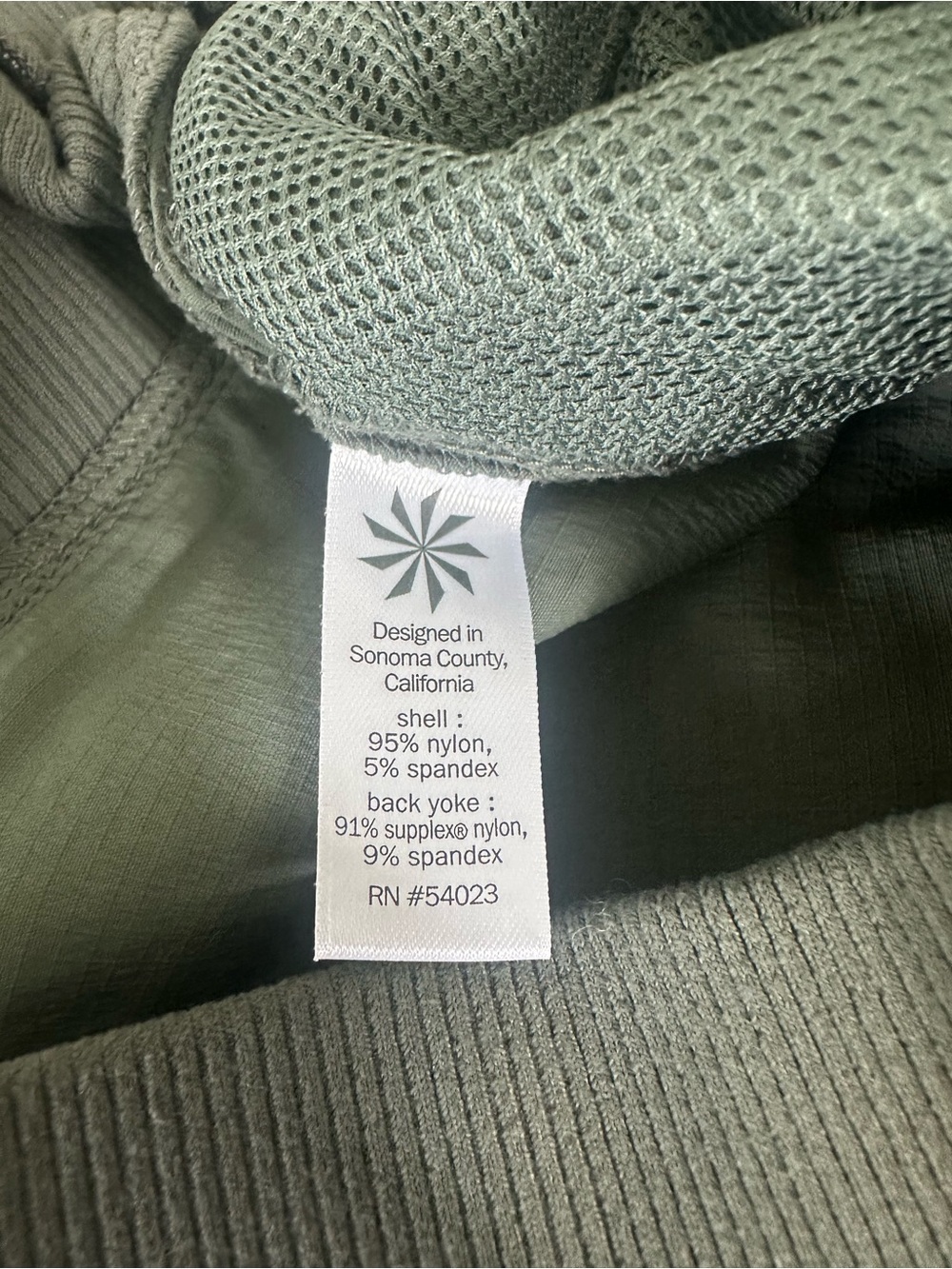 Athleta Trekkie North Straight Leg Outdoor Pant 6 Olive Green Hiking Ripstop EUC - Picture 7 of 11